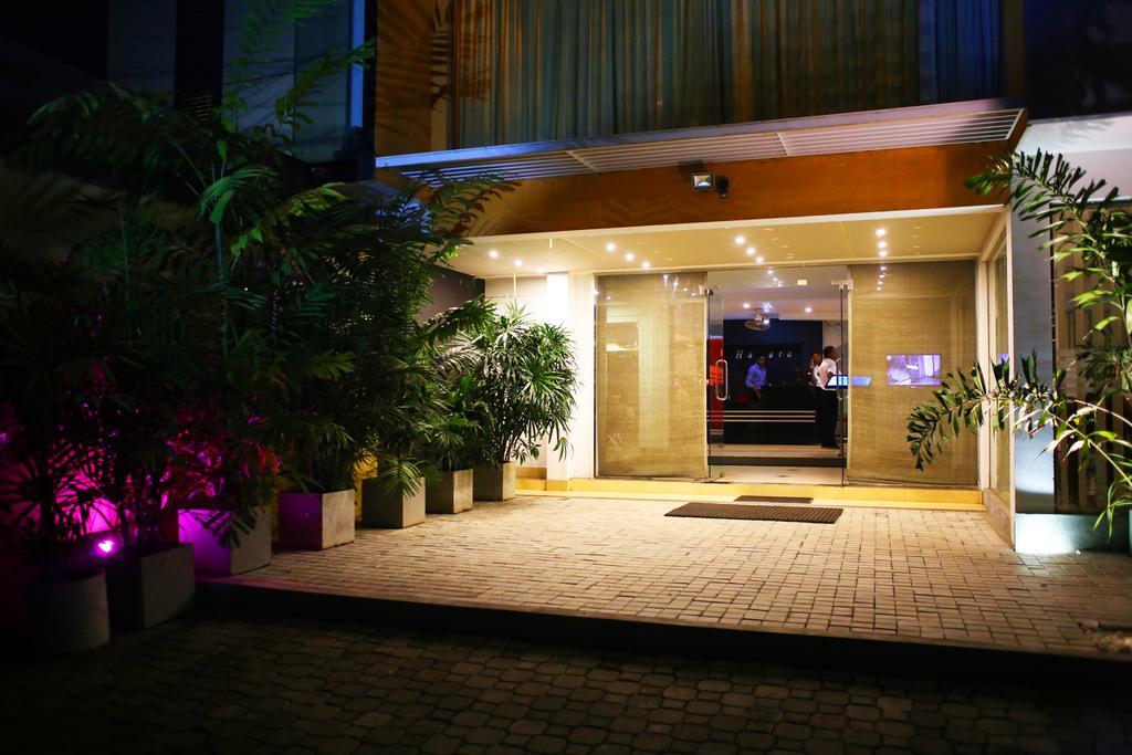 Hasara Hotel ガル エクステリア 写真
